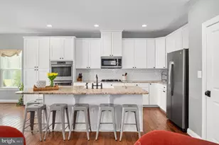 6106 Harts Run, Spotsylvania, VA 22551 - Photo 9