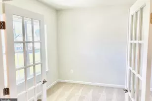 5303 Ivy Hill Dr, Fredericksburg, VA 22407 - Photo 3