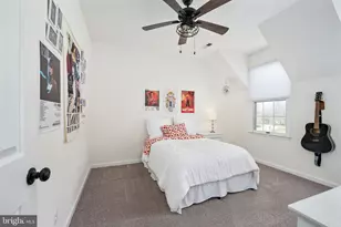 10752 Bridlerein Ct, Spotsylvania, VA 22553 - Photo 35