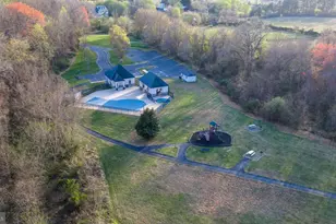 10752 Bridlerein Ct, Spotsylvania, VA 22553 - Photo 61