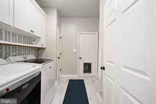 10752 Bridlerein Ct, Spotsylvania, VA 22553 - Photo 23