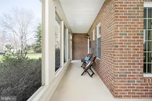 10752 Bridlerein Ct, Spotsylvania, VA 22553 - Photo 11