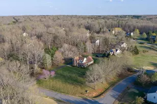 10752 Bridlerein Ct, Spotsylvania, VA 22553 - Photo 69