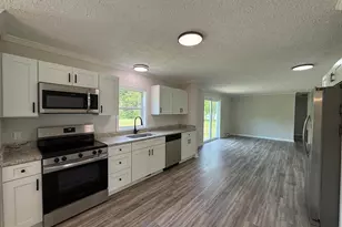 10504 Benchmark Rd, Fredericksburg, VA 22408 - Photo 19