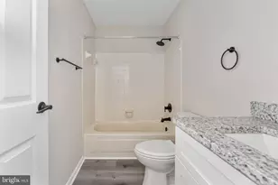 11600 Creeks View Dr, Fredericksburg, VA 22407 - Photo 13