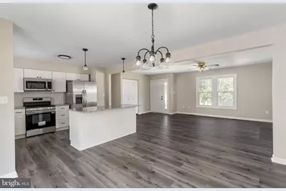11600 Creeks View Drive, Fredericksburg, VA 22407 - Photo 7
