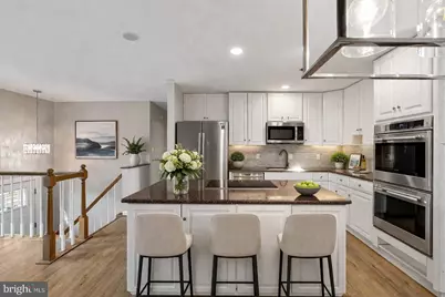 6904 Ridge Way Drive, Fredericksburg, VA 22407 - Photo 5