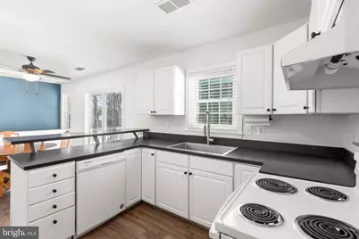 11806 Camelot Way, Fredericksburg, VA 22407 - Photo 9