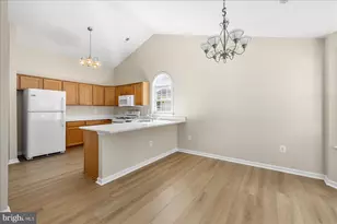 5703 Halifax Ct, Fredericksburg, VA 22407 - Photo 11