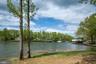 5404 Bazzanella Dr, Mineral, VA 23117 - Photo 5