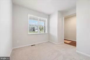 7404 Jake Ct, Fredericksburg, VA 22407 - Photo 15