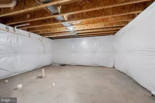 7404 Jake Ct, Fredericksburg, VA 22407 - Photo 33