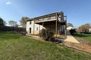 706 Shamrock Dr, Fredericksburg, VA 22407 - Photo 19