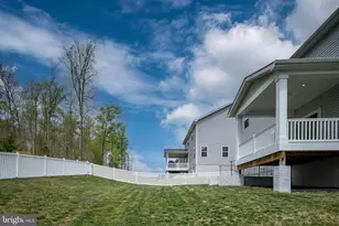 9104 Maple Run Dr, Fredericksburg, VA 22407 - Photo 63