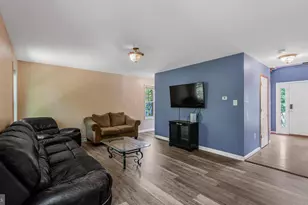12804 Plantation Dr, Spotsylvania, VA 22551 - Photo 9