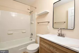 303 Olde Greenwich Dr, Fredericksburg, VA 22408 - Photo 13