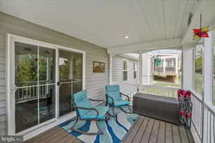 12411 General Mahone Dr, Fredericksburg, VA 22407 - Photo 37