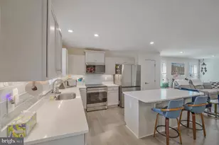 12411 General Mahone Dr, Fredericksburg, VA 22407 - Photo 9