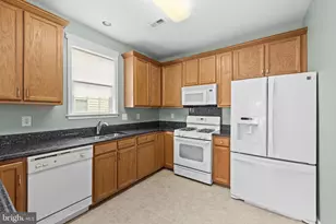 6611 Twin Cedars Ct, Fredericksburg, VA 22407 - Photo 11