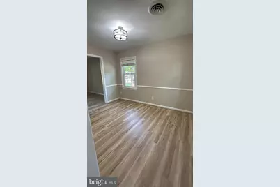 521 Laurel Avenue, Fredericksburg, VA 22408 - Photo 5