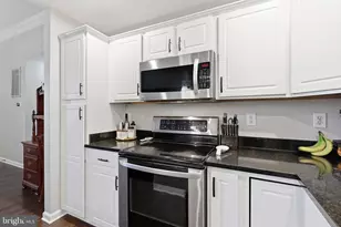 8507 Oak Glen Ct, Fredericksburg, VA 22407 - Photo 11
