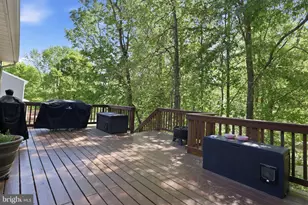 8507 Oak Glen Ct, Fredericksburg, VA 22407 - Photo 5