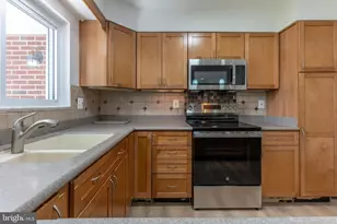 12018 Grantwood Dr, Fredericksburg, VA 22407 - Photo 17