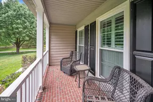 8125 Lee Jackson Cir, Spotsylvania, VA 22553 - Photo 3