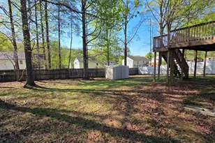 11913 Hunting Ridge Dr, Fredericksburg, VA 22407 - Photo 7