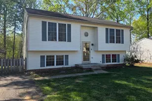 11913 Hunting Ridge Dr, Fredericksburg, VA 22407 - Photo 1