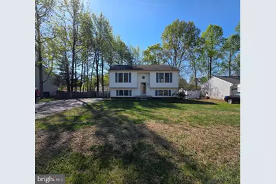 11913 Hunting Ridge Drive, Fredericksburg, VA 22407 - Photo 3