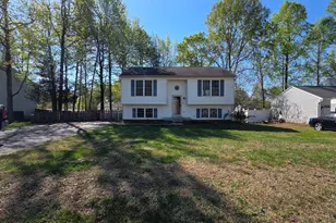 11913 Hunting Ridge Dr, Fredericksburg, VA 22407 - Photo 3