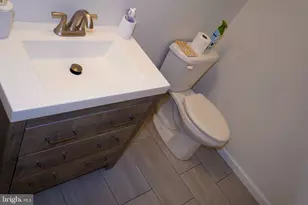 4004 Fountain Bridge Ct, Fredericksburg, VA 22408 - Photo 9