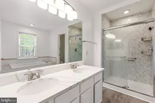 7920 S Woods Dr, Fredericksburg, VA 22408 - Photo 15