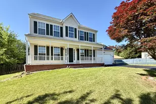 6002 Bush Ct, Fredericksburg, VA 22407 - Photo 3