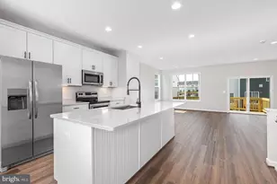 3814 Drayton Ct, Fredericksburg, VA 22408 - Photo 3