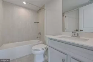 9287 Tanfield Dr, Fredericksburg, VA 22408 - Photo 11