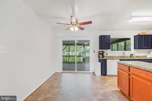 11615 Kenton Dr, Fredericksburg, VA 22407 - Photo 9