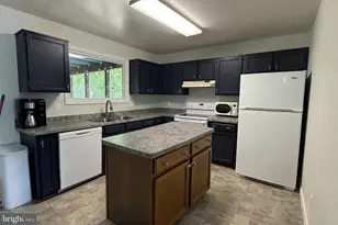 11615 Kenton Dr, Fredericksburg, VA 22407 - Photo 3