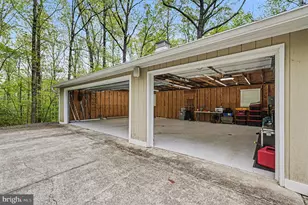7 River Bluffs Dr, Fredericksburg, VA 22407 - Photo 37