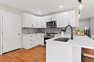 8811 Kent Ct, Fredericksburg, VA 22408 - Photo 7
