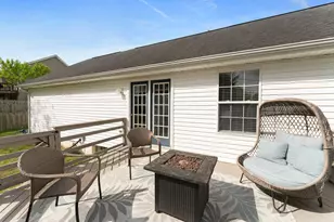 8811 Kent Ct, Fredericksburg, VA 22408 - Photo 35