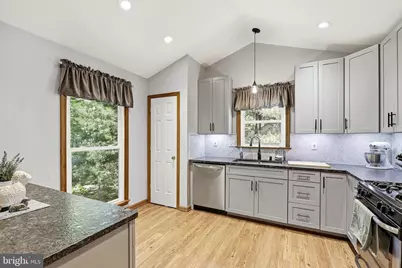 10608 Crestwood Drive, Spotsylvania, VA 22553 - Photo 11