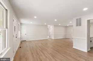 10722 Lovett Dr, Fredericksburg, VA 22407 - Photo 9