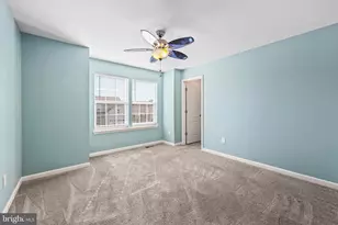 1725 Hudgins Farm Cir, Fredericksburg, VA 22408 - Photo 35
