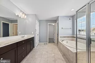 1725 Hudgins Farm Cir, Fredericksburg, VA 22408 - Photo 45