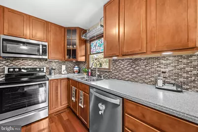 313 Green Arbor Drive, Fredericksburg, VA 22407 - Photo 9