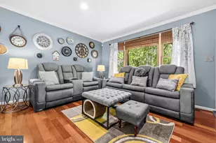 313 Green Arbor Dr, Fredericksburg, VA 22407 - Photo 5