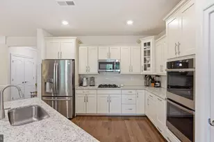 9806 White Oak Swamp Ct, Fredericksburg, VA 22407 - Photo 7