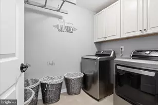7804 Hermitage Dr, Fredericksburg, VA 22407 - Photo 49